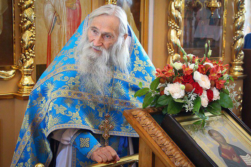 Патриарх благословил схиархимандрита Илия вернуться в Оптину пустынь