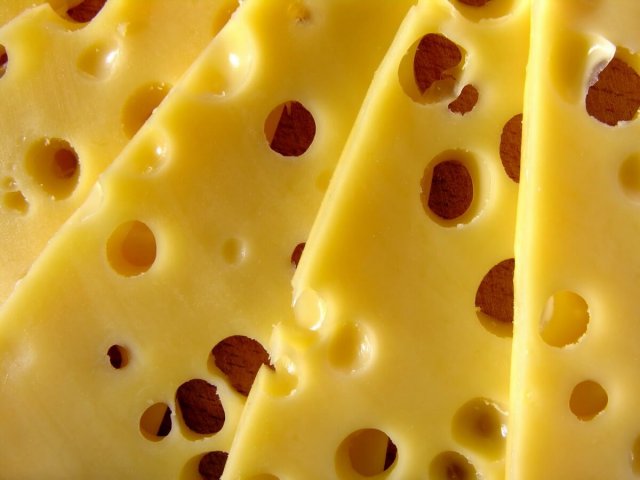 Суд оценил законность наличия антибиотиков в сыре