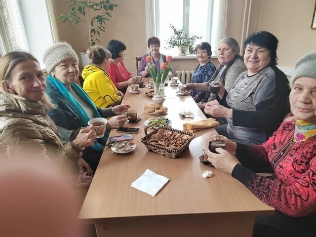 В Ливнах открыли центр для общения лиц старшего поколения