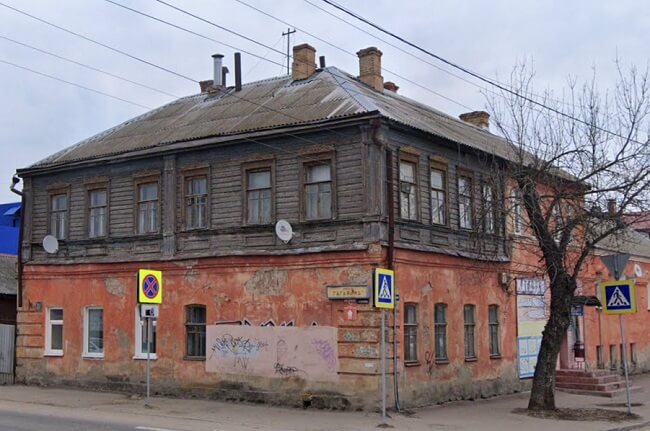 В Орле обследовали проблемный дом на Гагарина