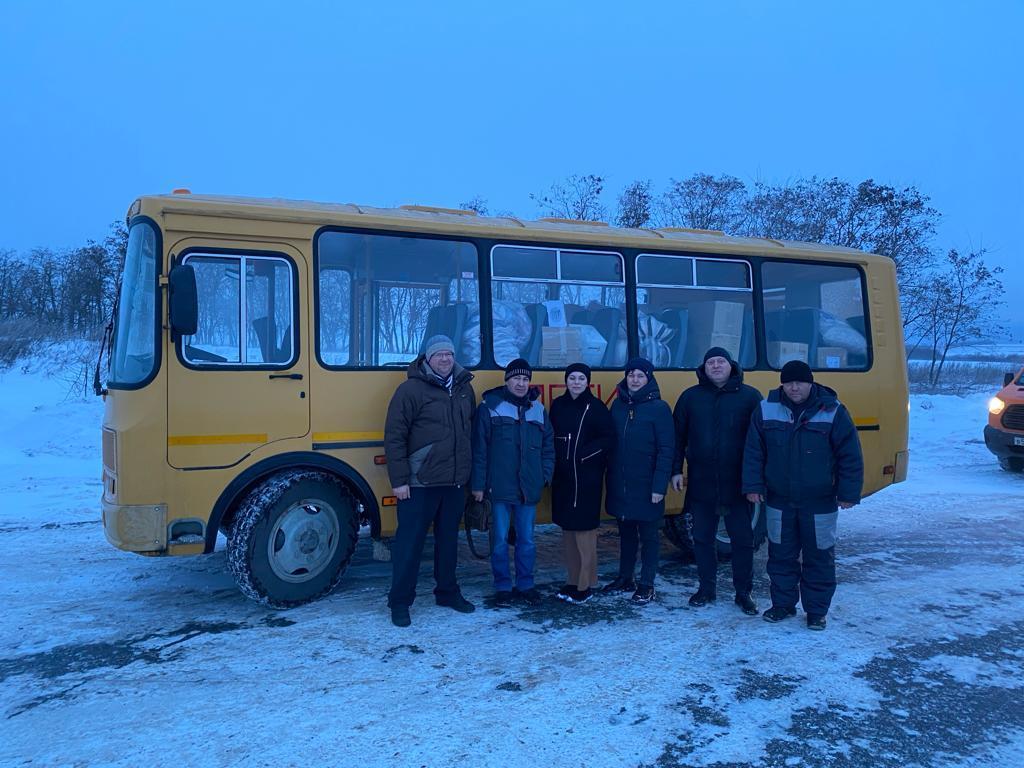 Орловщина передала в ЛНР школьный автобус | 19.12.2023 | Орел - БезФормата