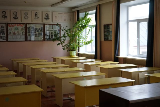 В Орловской области стало на десять школ меньше