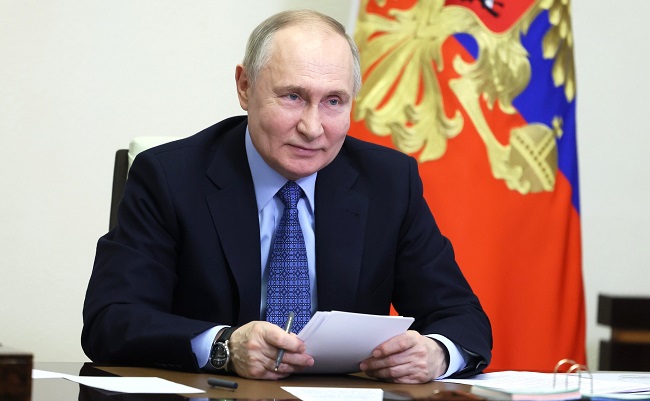 Президент России объявил благодарность орловцу и орловчанке