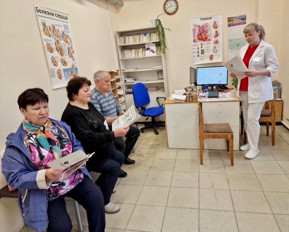 В Ливнах открылась школа для сердечников