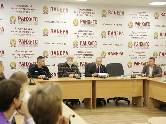 В Орле прочли лекцию о церкви и Сталине