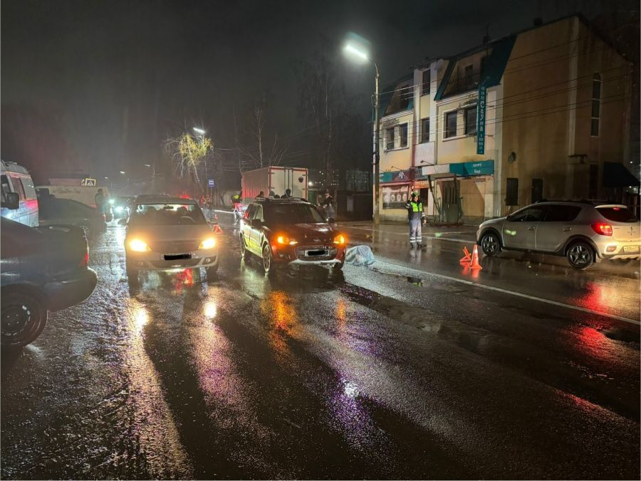 В Орле пешеход попал под две машины